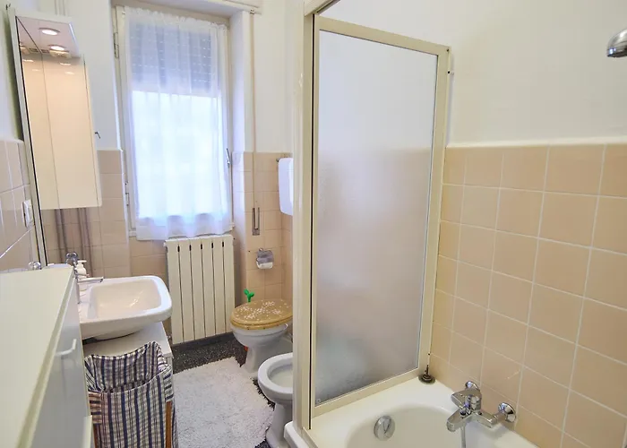 Vecchia Intra - Two-room In The Center For 4 People Lägenhet *